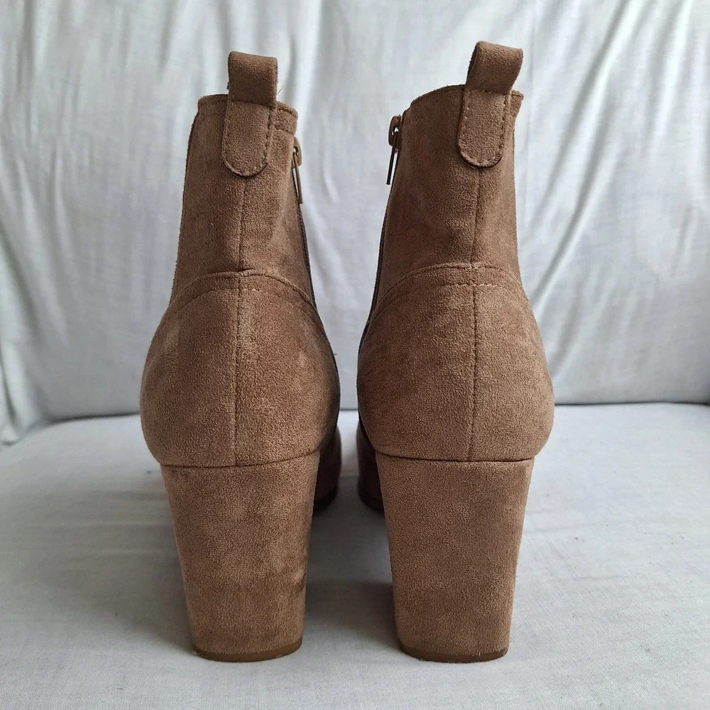 Women's US 10 Tan Heels Ankle boots Booties‎ Pierre Dumas Cammy Classic Chelsea